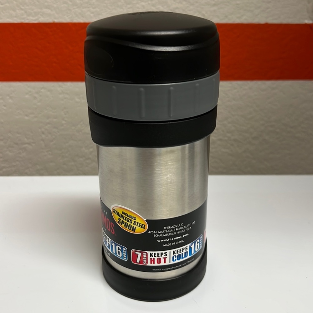 Vacuum Insulated Food Jar Container Thermos with Spoon 16 oz.